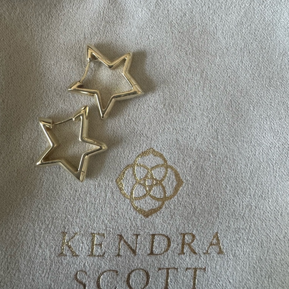 Kendra Scott Gold Star Earrings